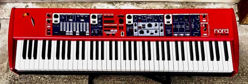 Nord Stage Classic 76 76-Key Digital Piano 2005 - 2008 - Red