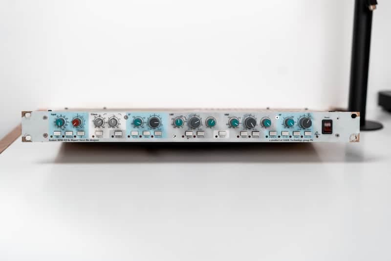 AMEK System 9098 EQ Mic Preamp with Equalizer 1990s - Rupert Neve