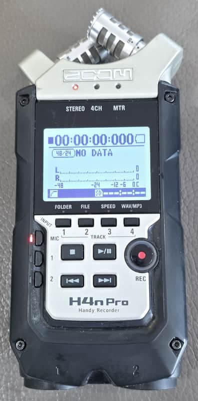 Zoom H4n PRO Handy Digital Multitrack Recorder