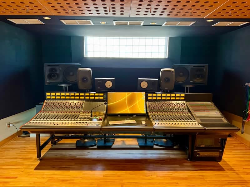 Rupert Neve Designs 5088 Shelford 32-Channel Discrete Recording / Mixing Console 2016 - Present - Shelford Blue