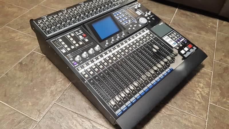 Tascam DM 24 Digital Mixer {2}