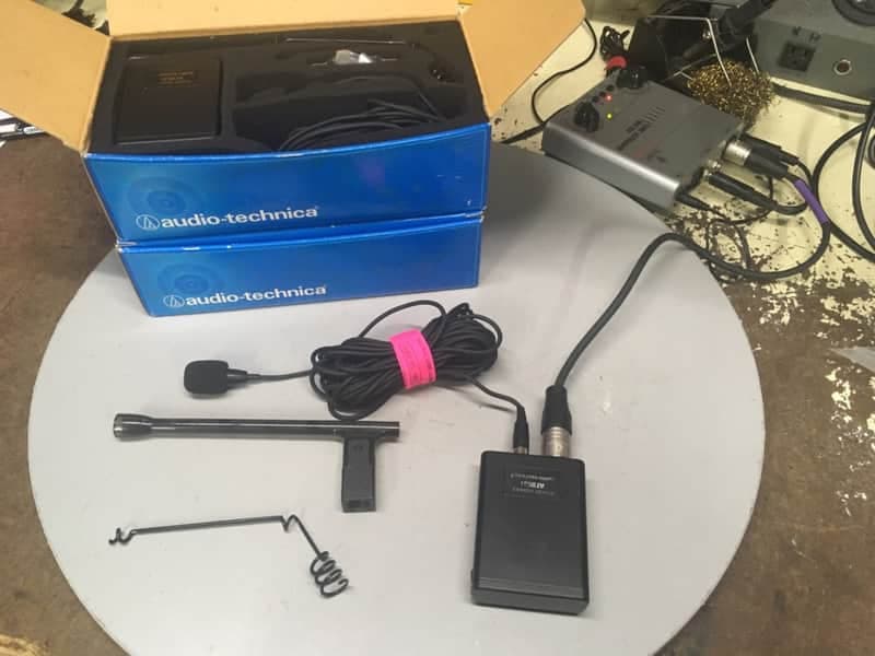 Pair of Audio Technica AT-853a with AT-8531 Power Modules with Extras