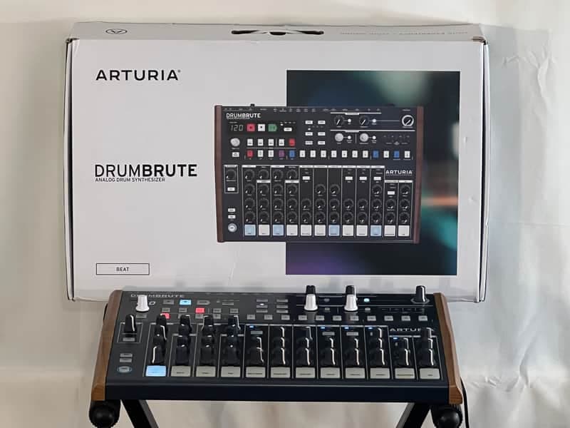 Arturia DrumBrute Analog Drum Synthesizer BOXED TOP CONDITION