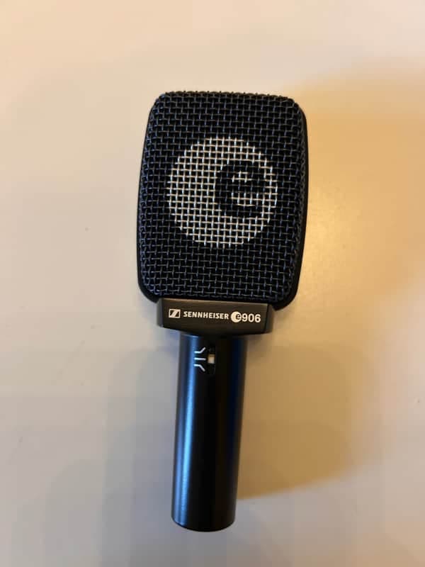 Sennheiser e906 Supercardioid Dynamic Instrument Microphone 2004 - Present - Black