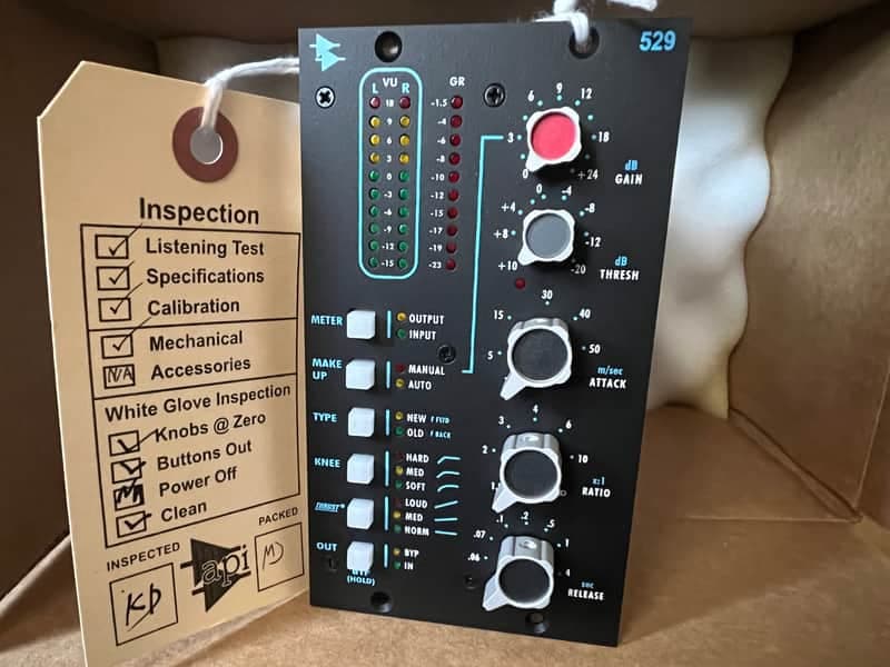 API 529 500 Series Stereo Compressor Module 2018 - Present - Black