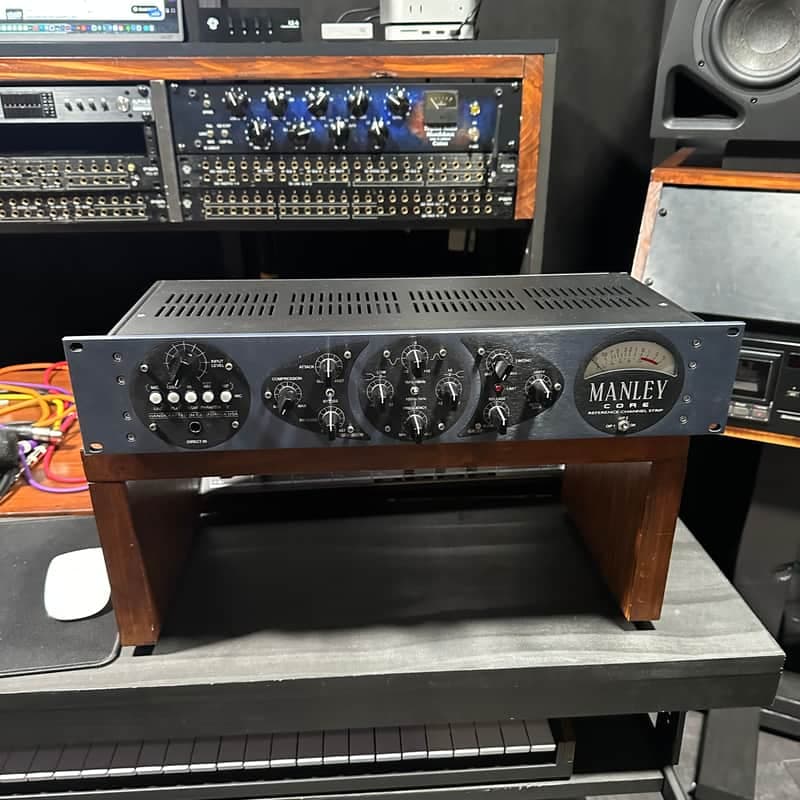 Manley Labs CORE Reference Channel Strip 2014 - 2019 - Purple - 2/2