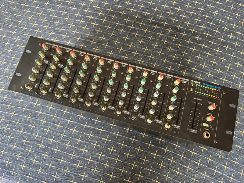 Alesis Studio 12R