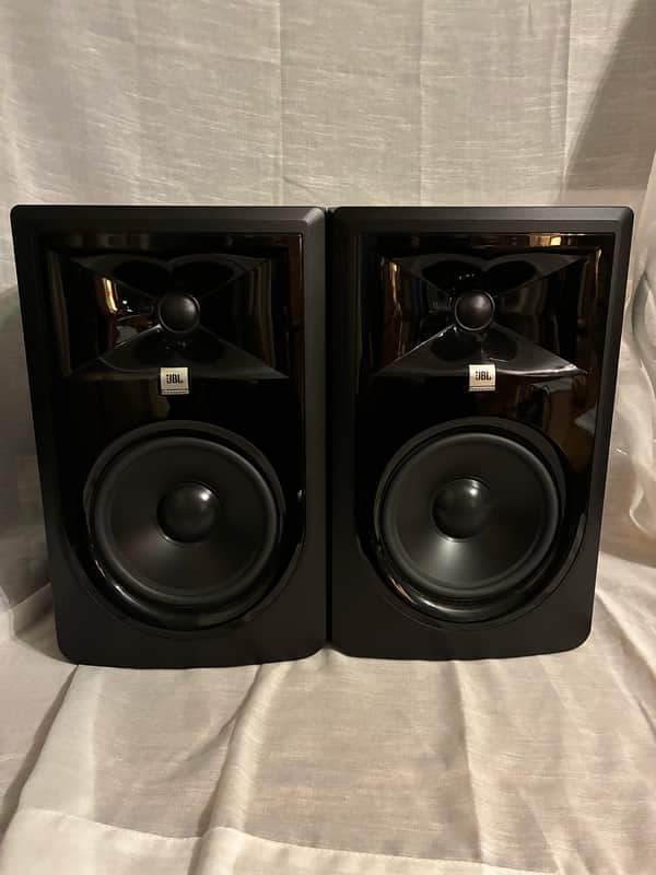 JBL 306P MkII 6.5 inch Powered Studio Monitor 2020's - Black