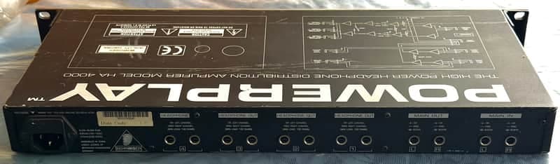 Behringer HA 4000 Headphone Distribution Amplifier