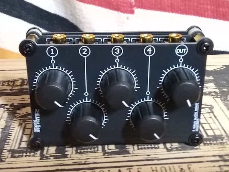 Douk Audio MC5 Little Bear four channel passive stereo mixer
