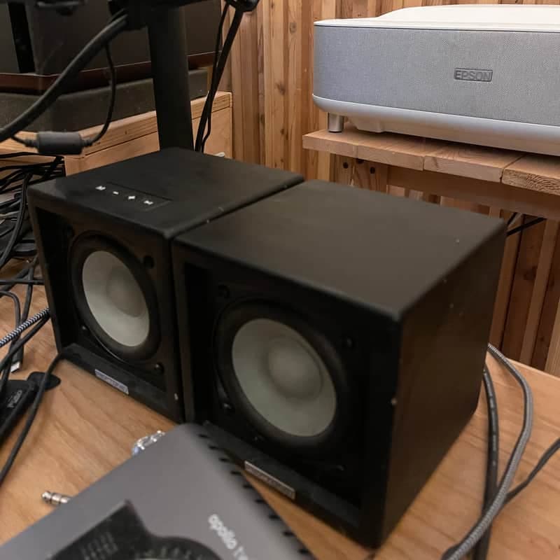 Reftone Reftone LD-3B Stereo Powered Bluetooth Ref-Cubes Mid 2010s - Black