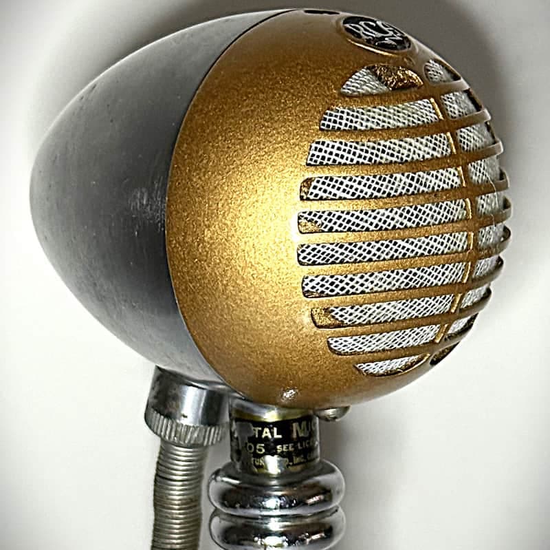 Vintage 1940's RCA MI-6205 Dynamic Microphone, restored physically, working well