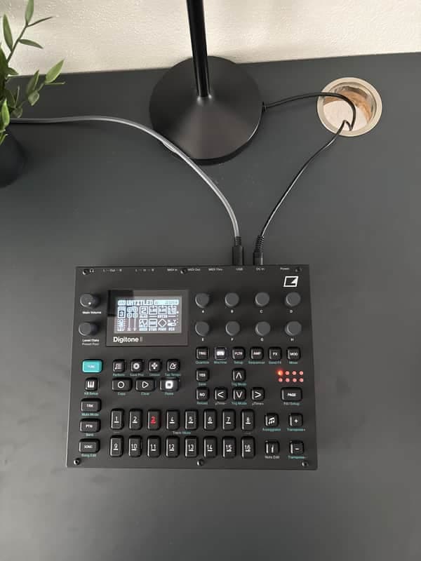 Elektron Digitone II 16-Voice Digital Synthesizer 2026 - Black