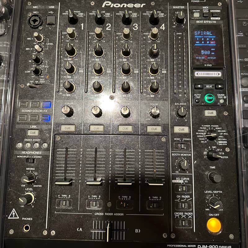 Pioneer DJM-900NXS 4-channel DJ Mixer with Effects 2010s - Black