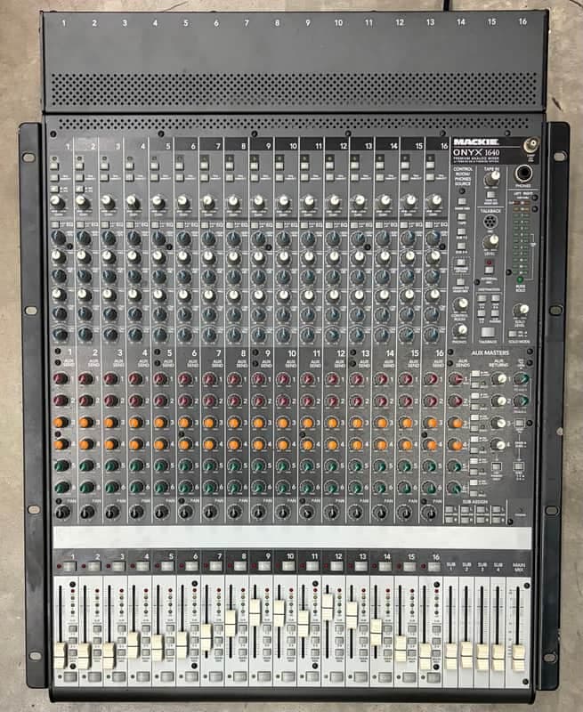 Mackie Onyx 1640 16-Channel Analog Mixer 2003 - 2009 - Black *see description*
