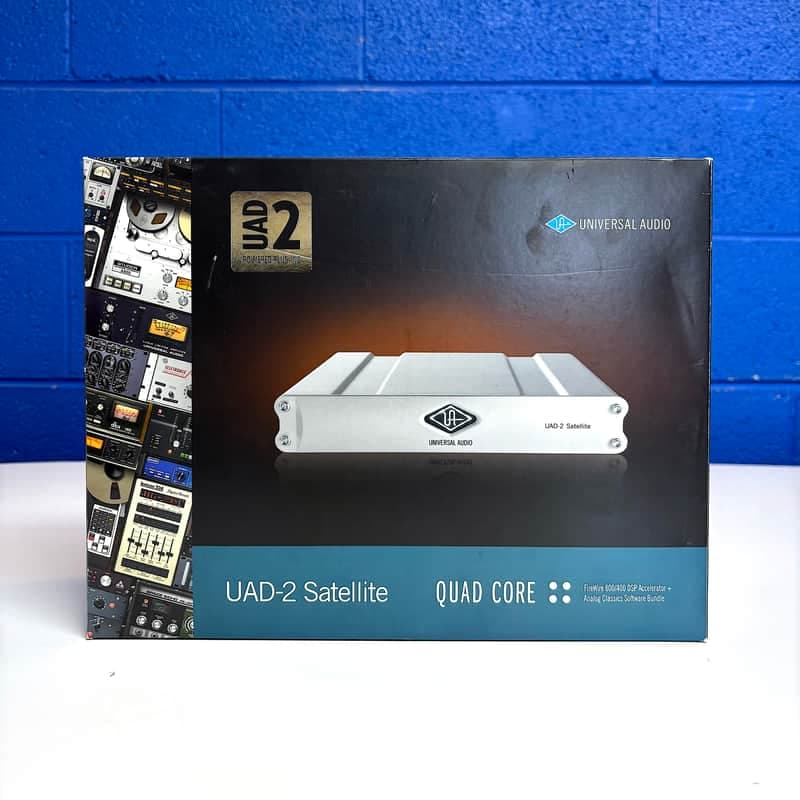 Universal Audio UAD-2 Satellite QUAD Core Firewire DSP Accelerator 2012 - Present - Silver