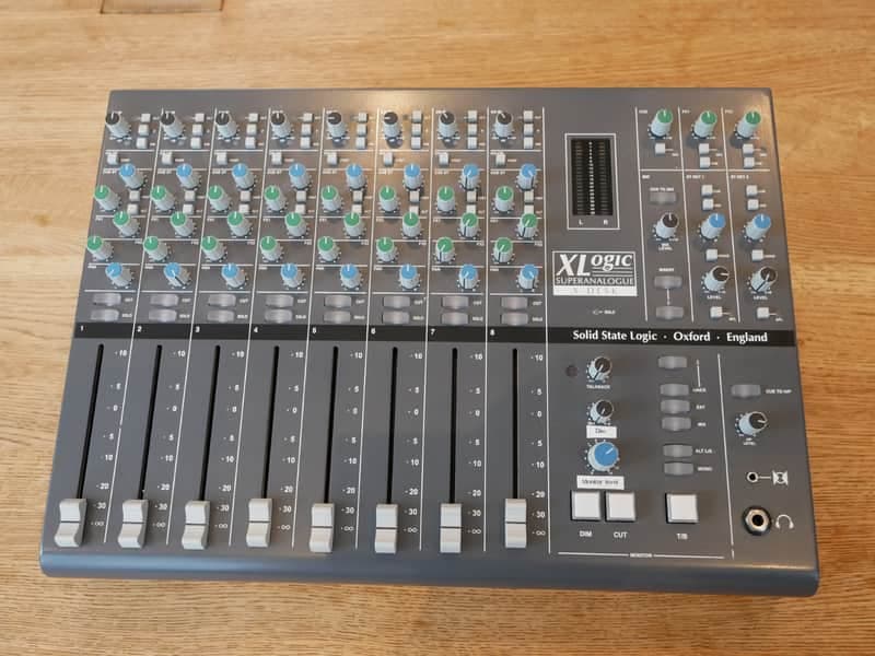 Solid State Logic Super Analogue X-Desk 16 Channel Summing Mixer
