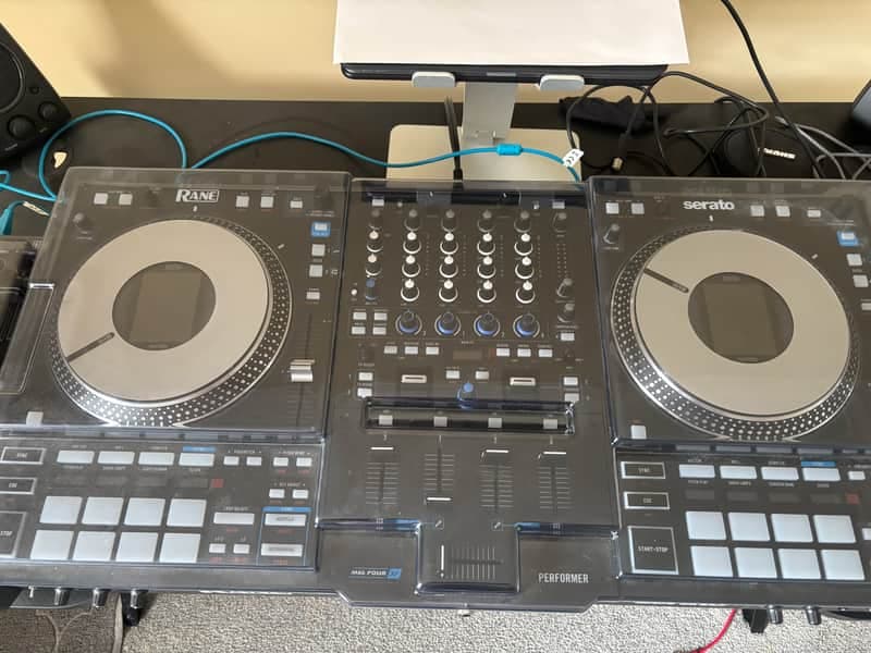 Rane Perfomer 4-Channel DJ Controller -Decksaver 12" Skinz