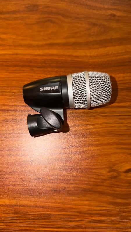Shure PG56-LC Cardioid Swivel-Mount Dynamic Snare/Tom Microphone with A50D Mount 2010s - Black