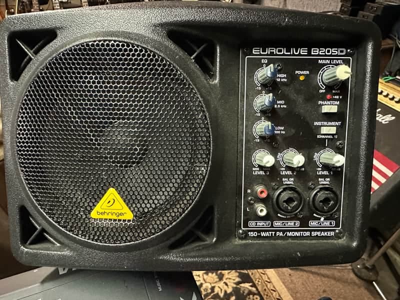 Behringer Eurolive B 203D Monitor