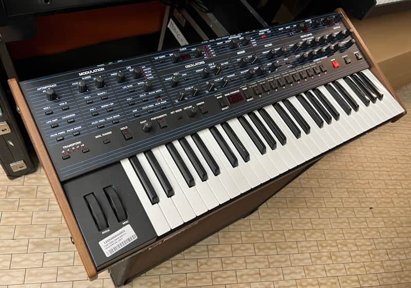 Tastiera Dave Smith Sequential Ob 6