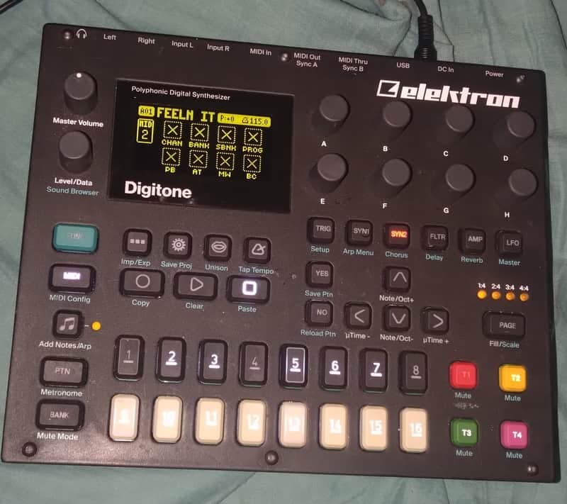 Elektron Digitone 8-Voice Digital Synthesizer 2017 - 2024 - Black