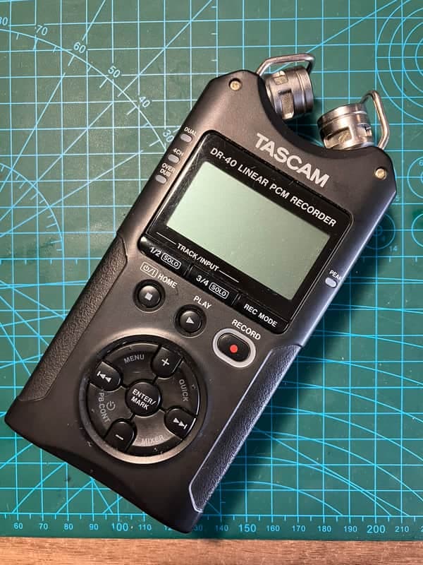 TASCAM DR-40 Field Recorder + Power Supply + Footswitch