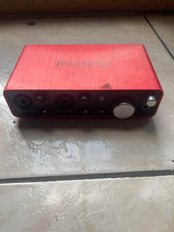 Focusrite Scarlett 2i2 3rd Gen USB Audio Interface 2019 - Present - Red / Black