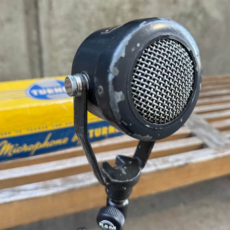 Vintage Turner Model 99 mic with box 1940s