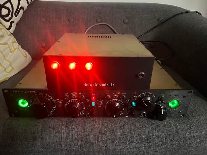 Shadow Hills Equinox with PSU 2010s - Black