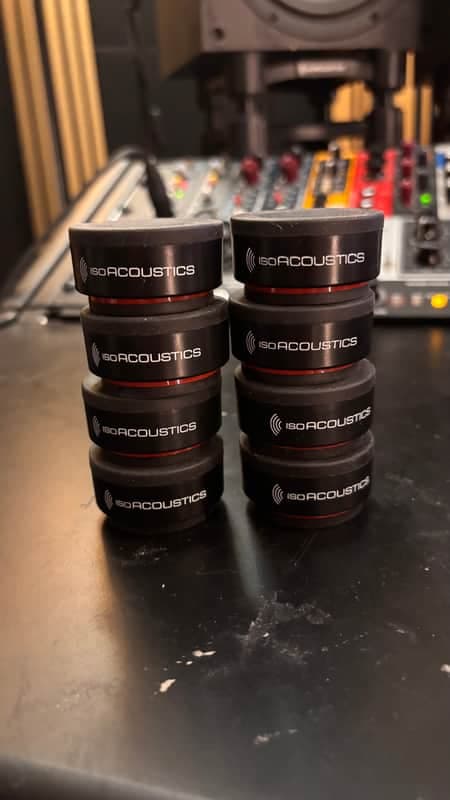 IsoAcoustics Mini puck set 2026