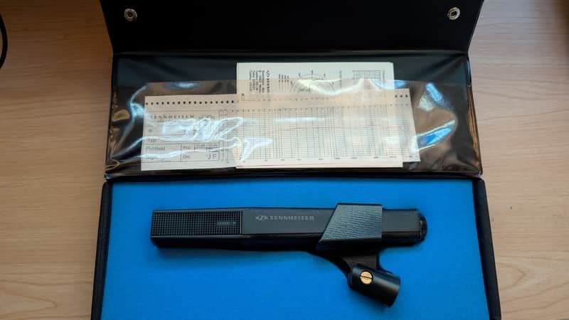 Sennheiser Black Fire 541 Dynamic Microphone incl. Manual & Frequency Sheet