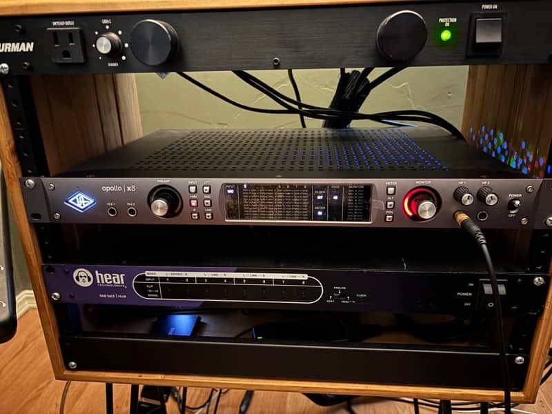 Universal Audio Apollo x8 Thunderbolt 3 Audio Interface 2018 - Present - Black