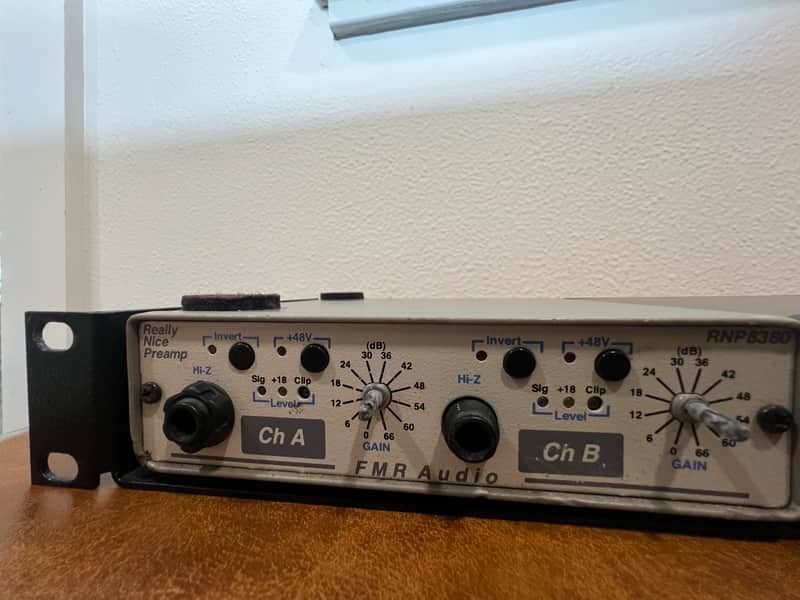 FMR Audio Really Nice Preamp RNP 8380 2000s - White
