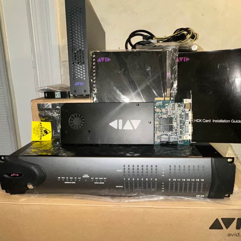 Avid HDX 16×16 Analog i/o, Thunderbolt 3 chassis -w-HDX Card & Pro Tools Ultimate 2026.4.1 (12HD,11HD,10HD bundle ilok 2