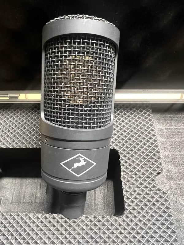 Antelope Audio Edge Solo Large Diaphragm Modeling Condenser Microphone 2018 - Present - Black