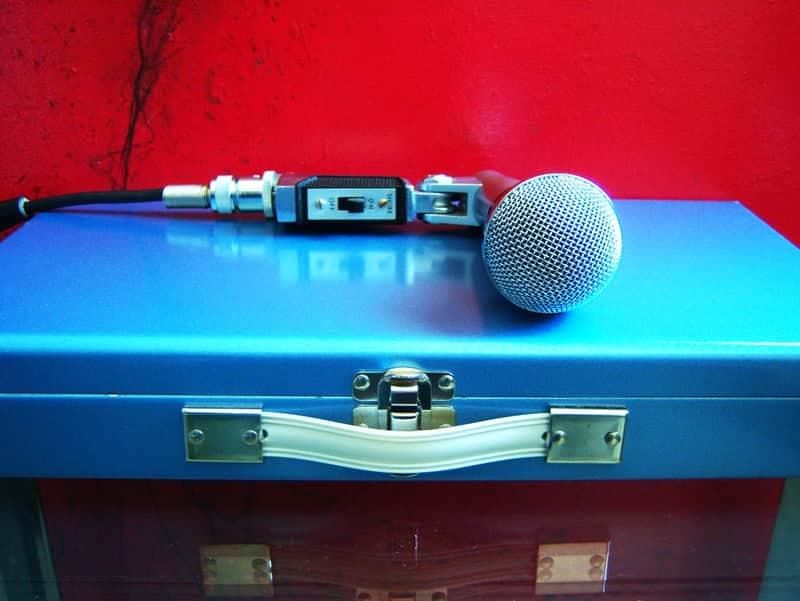 Vintage 1970's Shure 565S dynamic cardioid microphone Low Z Satin Chrome w accessories SM58 565SD 565 # 3