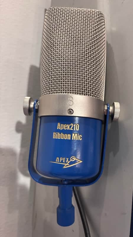 Apex 210 Ribbon Microphone and preamp 1990 - Present - Black