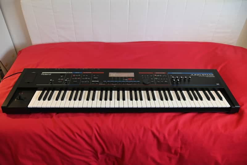 Roland Juno Stage 76-Key 128-Voice Expandable Synthesizer 2008 - Black