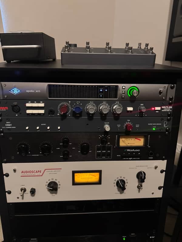 Rupert Neve Designs 5057 Orbit Summing Mixer 2021 - Present - Shelford Blue