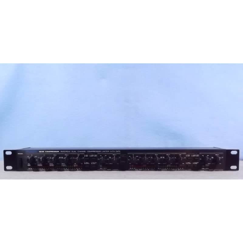 Alesis 3630 Dual-Channel Compressor / Limiter with Gate