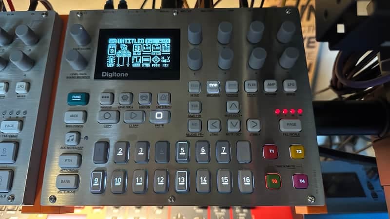 Elektron Digitone 8-Voice Digital Synthesizer E25 Remix Edition 2023 - Present - Silver