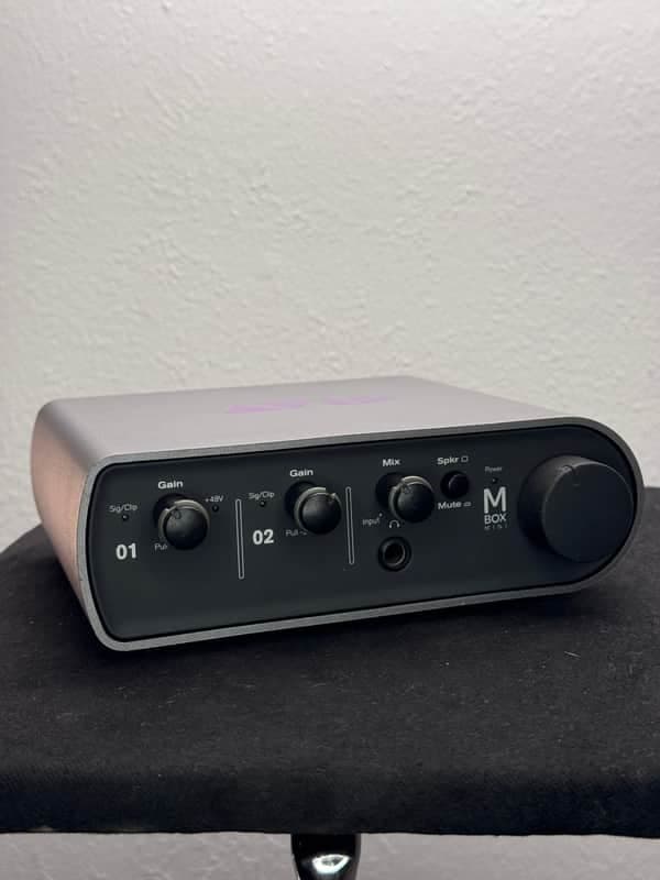 Avid MBox 3 Mini USB Audio Interface 2010s - Silver / Black