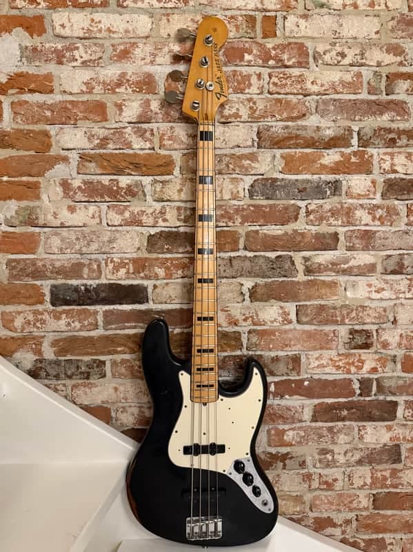 Fender Jazz Bass 1973 - Black over Mocca