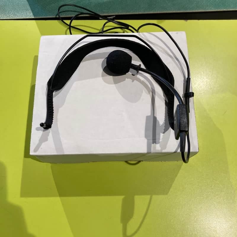 Shure WH20TQG Cardioid Dynamic Headset Mic with TA4F Connector 2008 - Present - Black