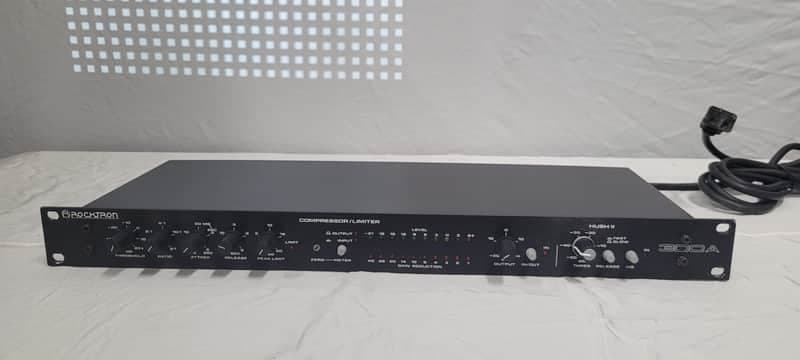 Rocktron 300A Compressor / Limiter / Hush