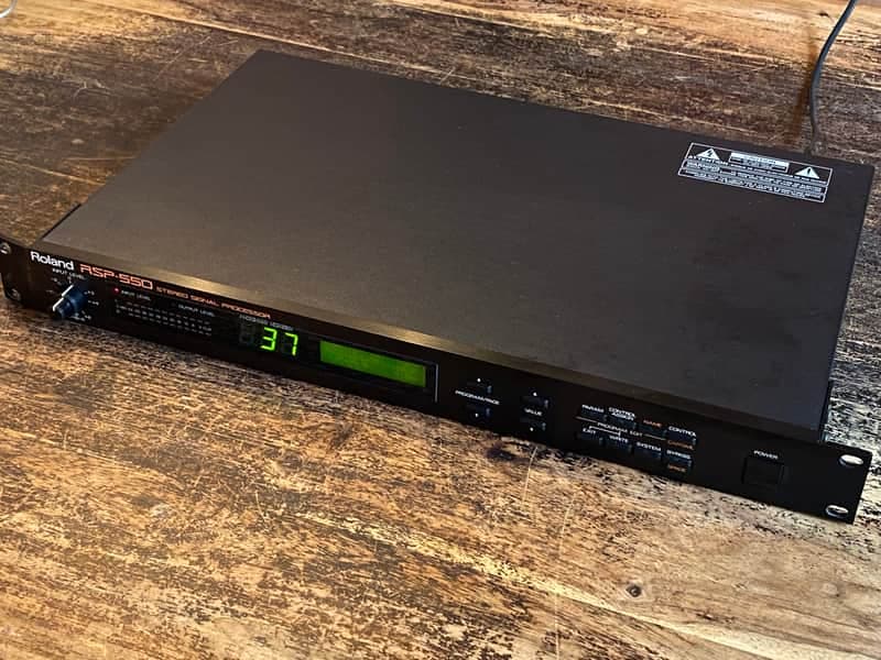 Roland RSP-550 Stereo Signal Processor RSP550