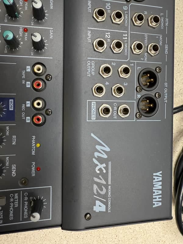 Yamaha Mx12/4 2010