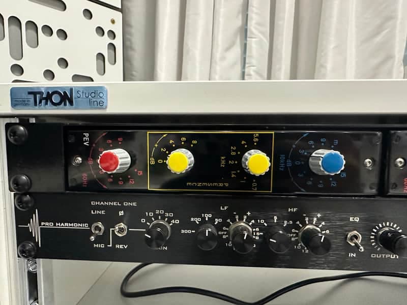Neumann PEV Passive Equalizer