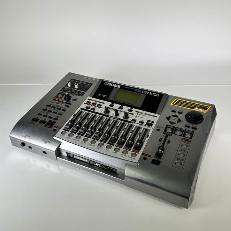 BOSS BR-1200CD Digital Multitrack Recorder